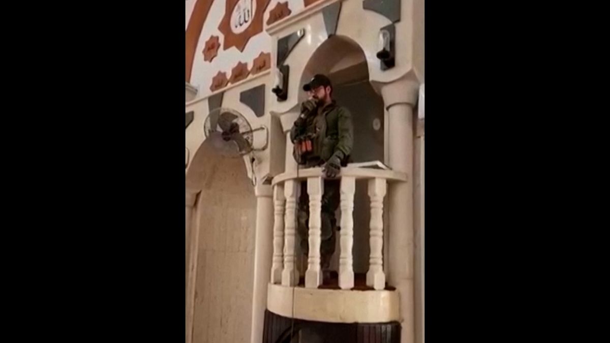 Izraelští vojáci zpívali v mešitě židovské písně, armáda je suspendovala